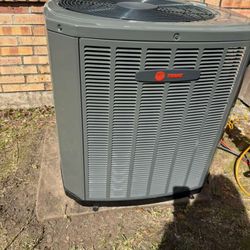 CONDENSER BRAND TRANE 3.5 TONS 15 SEER 454B WITH INSTALLATION INCLUDED
