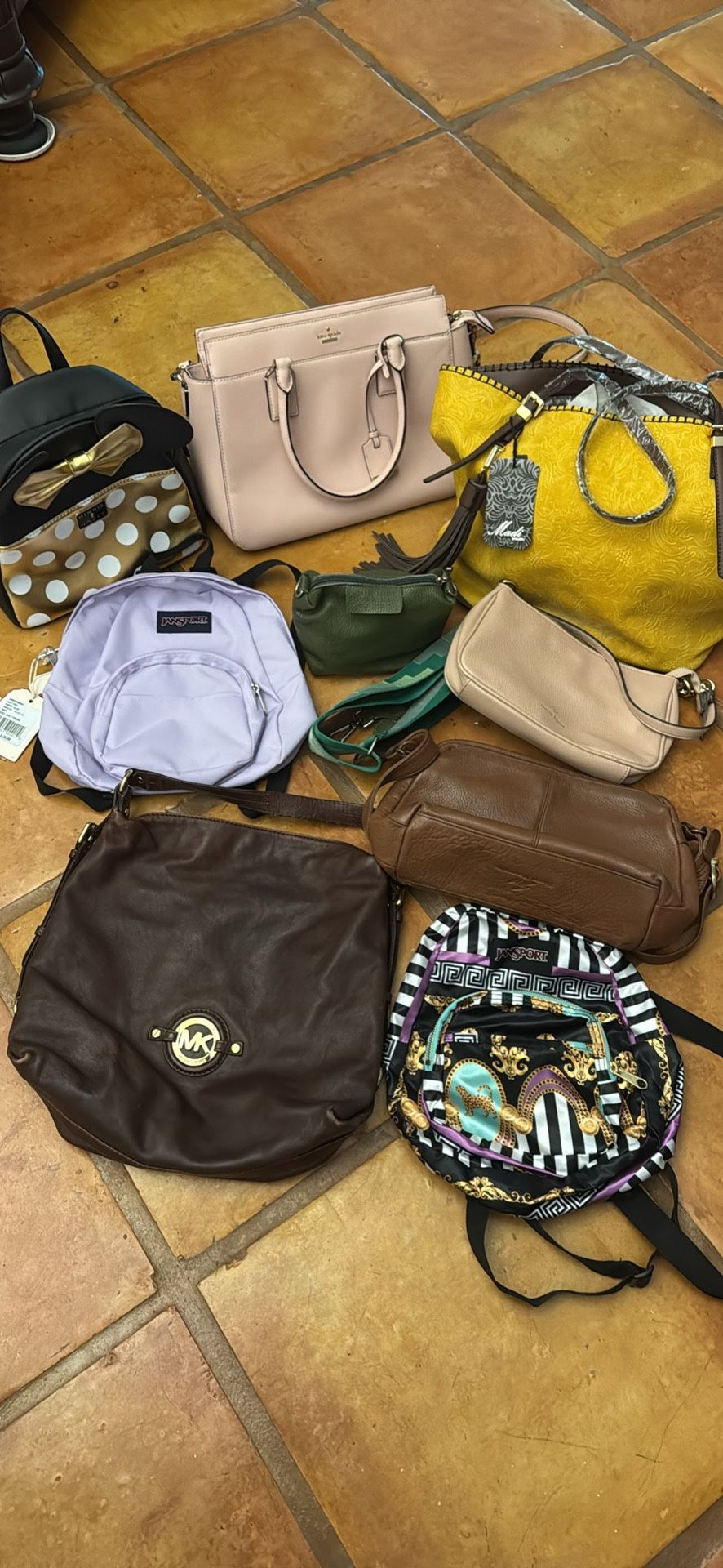 9 Purses Lot. Mix Brands