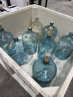 5 Gallon glass Carboys 8 count