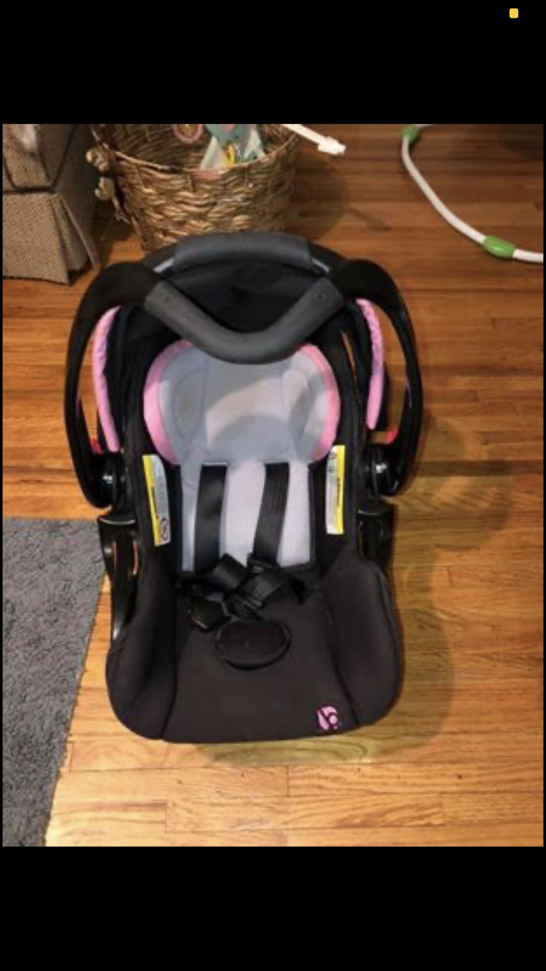 Baby Trend Infant car seat