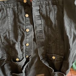 Denim Jacket | Puffer Coat | Cargo Pants