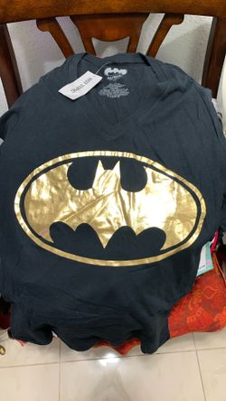 Playeras De Mujer Supermán  . M  . Y  BATMAN  L  . L  Nuevas 