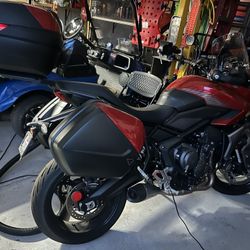 triumph 2022 tiger 650 sport