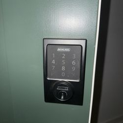 Schlage Connect Smart Deadbolt with Alarm - Z-Wave