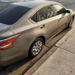 2013 Nissan Altima S 