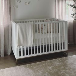 Restoration Hardware Crib With Conversion Kit 