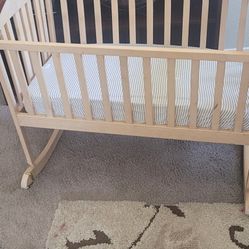 Rocket Baby Crib 