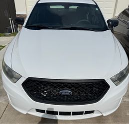 2018 Ford Taurus