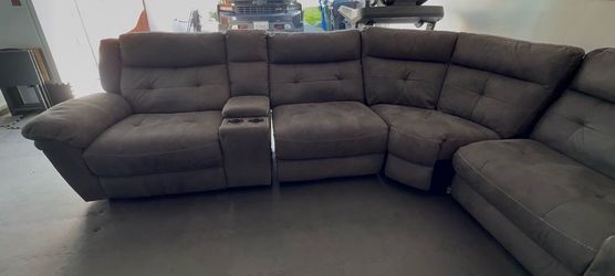 Sectional Couch - seats 6 Comfortably