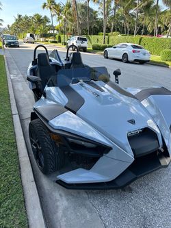 2022 Polaris slingshot