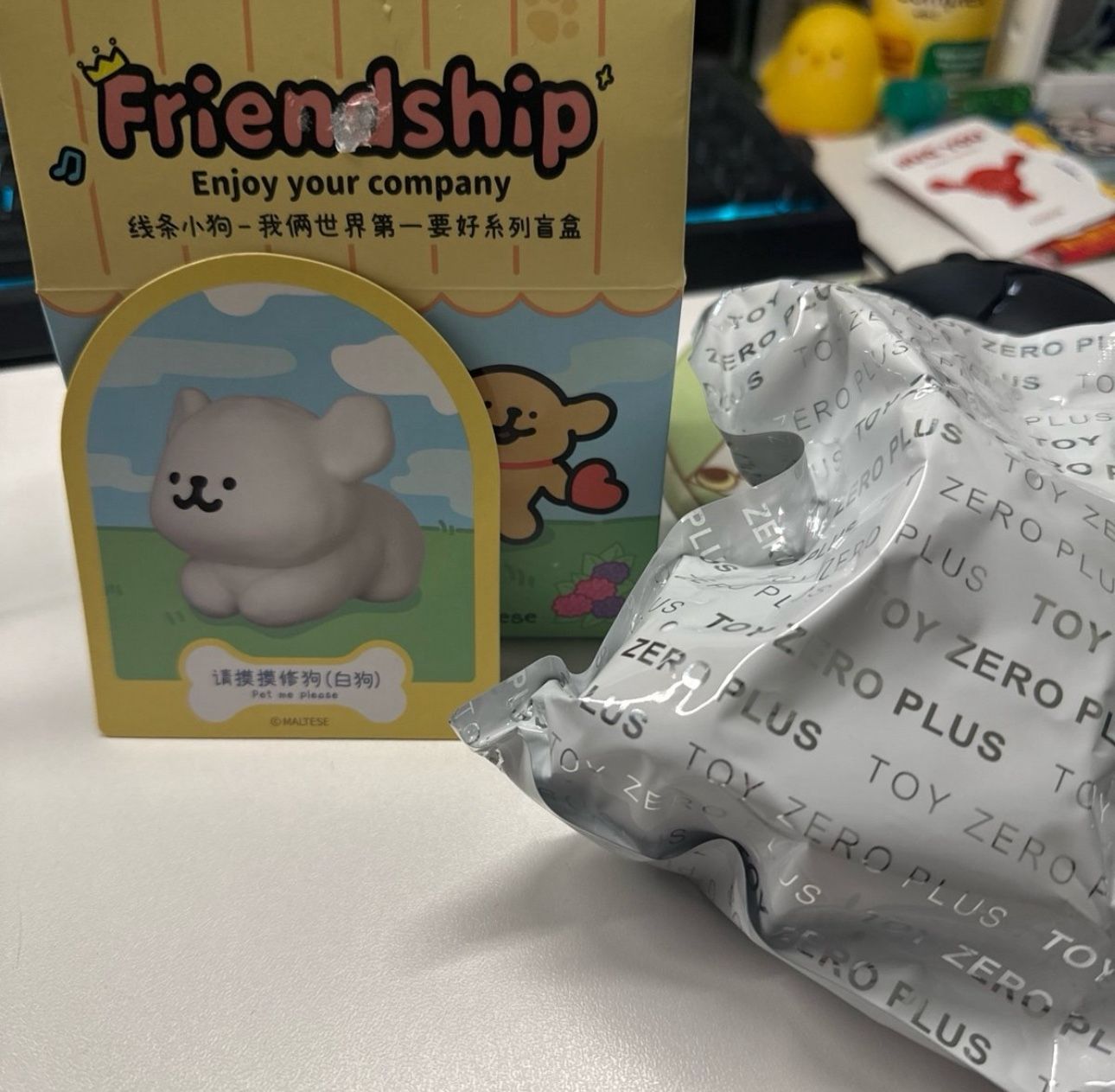 Toyzero x Maltese Friendship Blind Box "Pet me please"