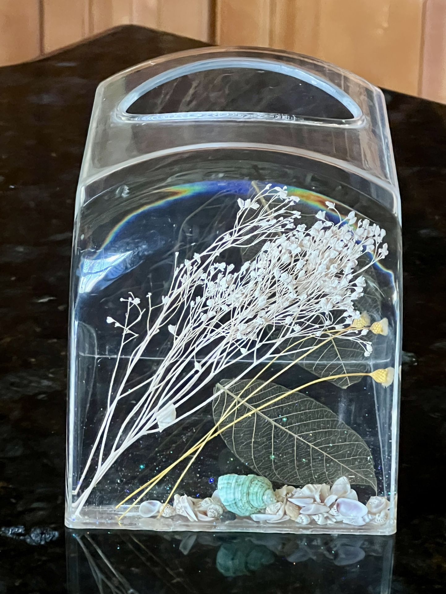 Vintage 80’s Clear Lucite Acrylic Floating Sea Shell Tissue Box Cover