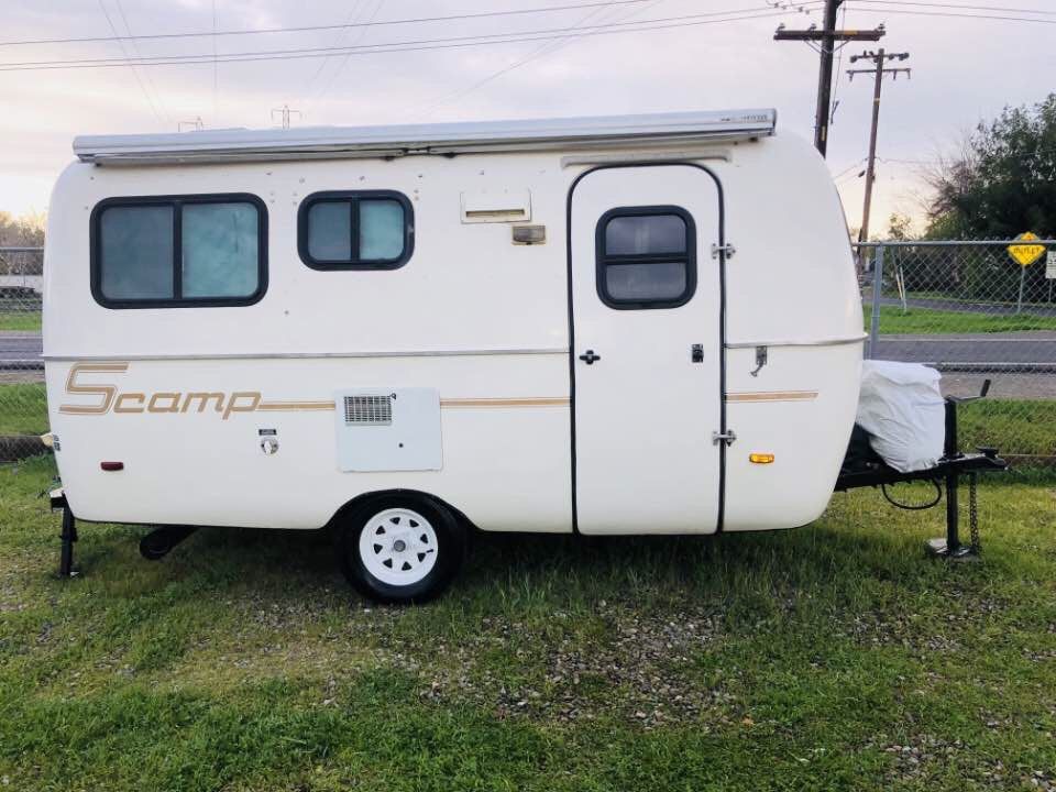 *RARE*Gorgeous Scamp Trailer 16 ft. Deluxe Edition
