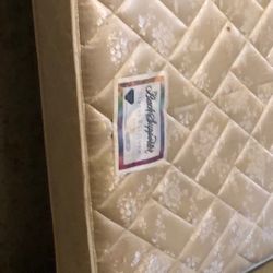 Full size 8” Double Bed Mattress 