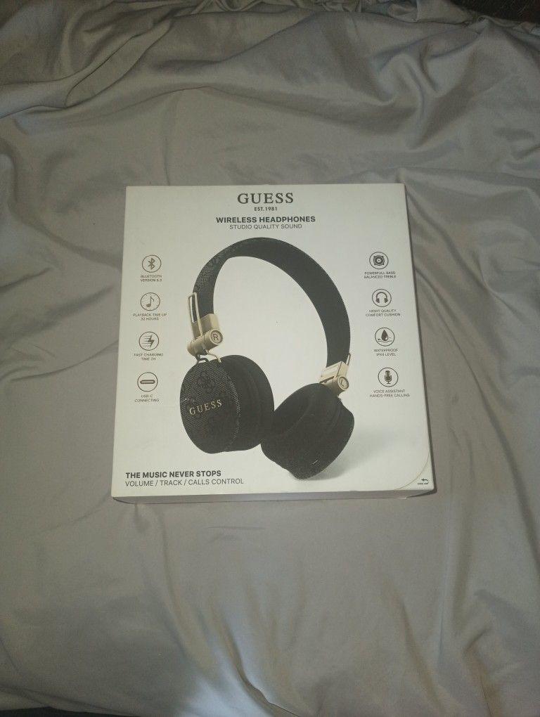 Guess Wireless Headphones