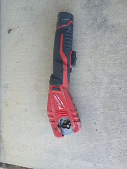 Milwaukee pipe cutter