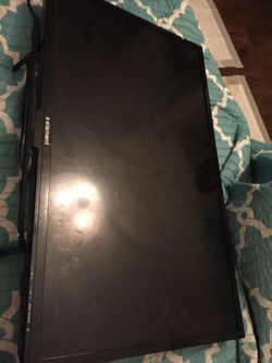 Element 32 inch television $140