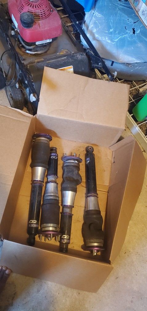D2Racing Airbags Acura TL+ Viair 444C Compressors and Tank