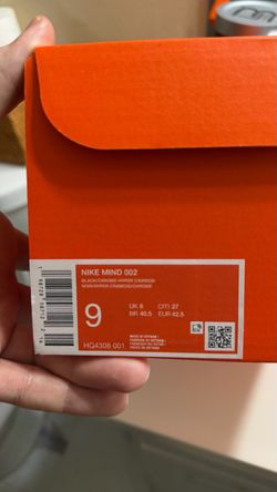 Nike Mind 002