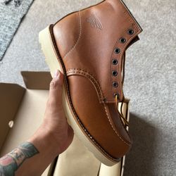 Red Wing Boots Size 11 