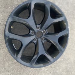 2018 Chrysler 300 Rim And Charger 