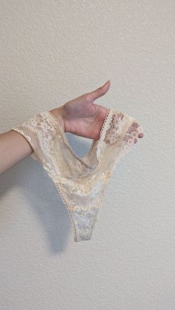Beige lace thong