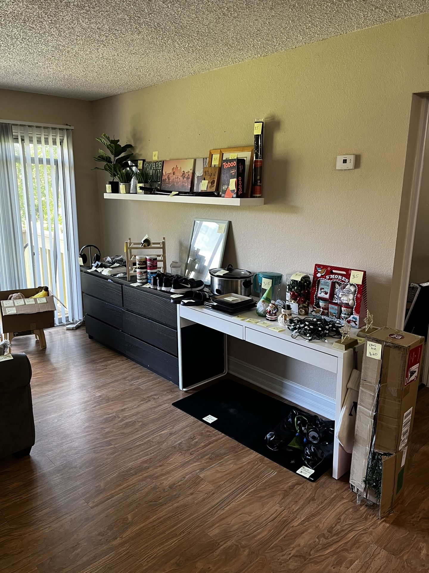 Multiple Items For Sale! (Last Photo Free Stuff)