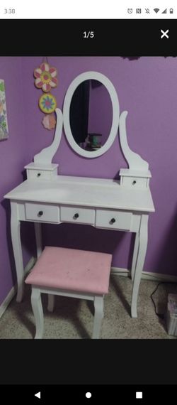 White Kids Vanity