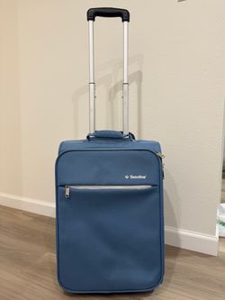 Saxoline 20” Carry-On Suitcase