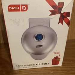 Dash Mini Maker Griddle 