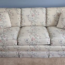Thomasville 3-Cushion Sofa