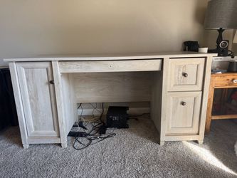 Desk chalked Chestnut 59”x 29”x23”