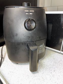 Mainstays EM720CGA-W Black Air Fryer Removable Basket Temperature Dial Used