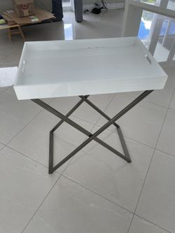 Bar Table