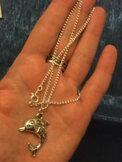 Silver Dolphin 🐬 Fashion Jewelry Pendant & necklace 🍭💙🐬