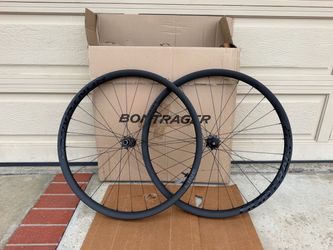 Bontrager Line Pro Mountain Bike Wheelset Carbon 29”