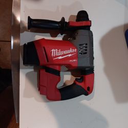 Milwaukee 1 1/8" SDS PLUS ROTARY HAMMER  CAT#2715-20