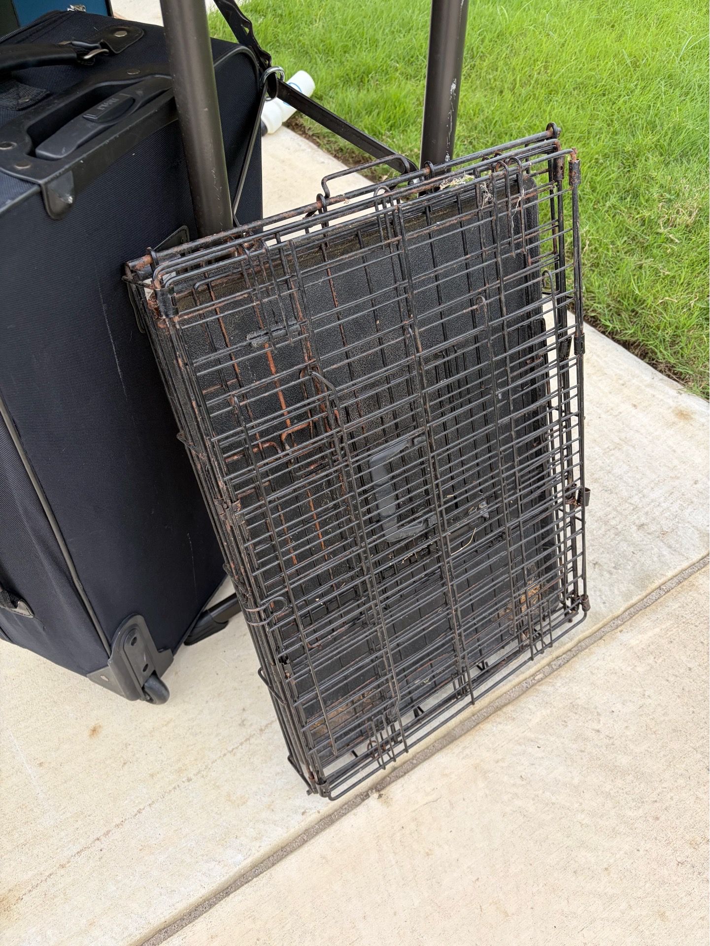 Dog kennel