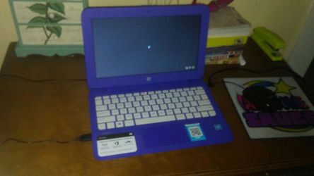 HP Stream 11.6" HD 4GB Windows 10 Laptop Computer Brand new