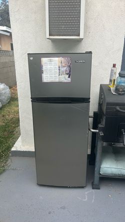 Refrigerator