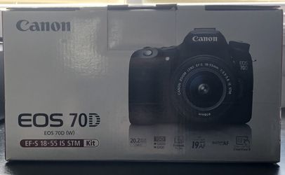 Canon EOS 70D Digital SLR Camera Full Kit for Sale in North