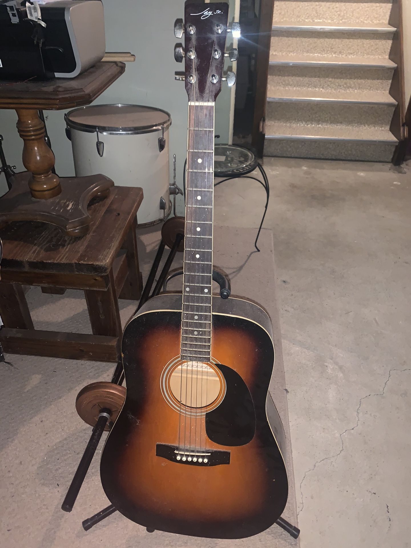 Guitar Very Good Condition