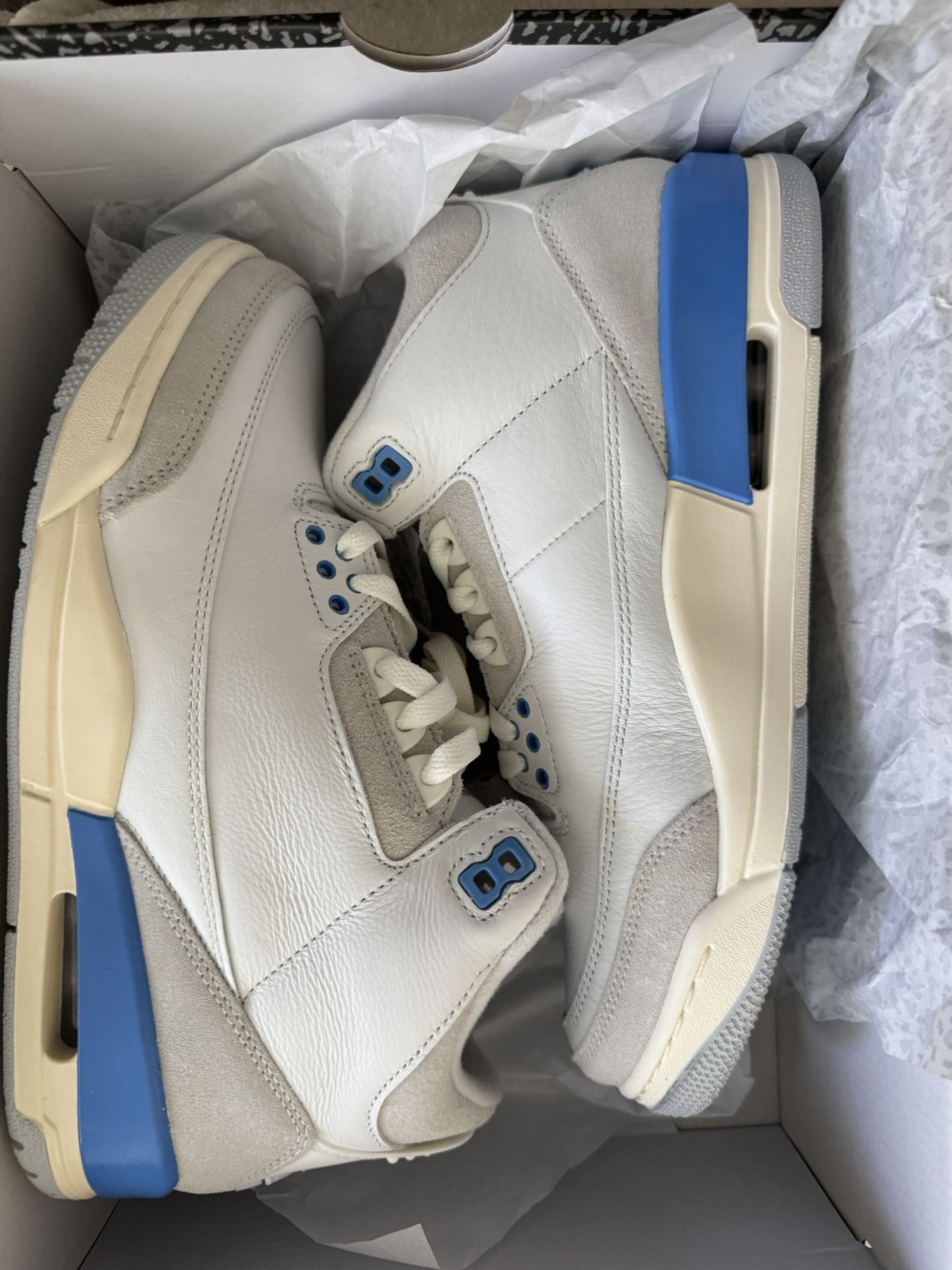JORDAN RETRO 3s