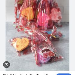 Classroom Valentines Day Goodie Baggies 