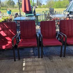  5 Pcs Patio Set  Wirh Cusions 