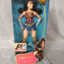 DC Wonder Woman Battle-Ready Doll, 12-Inch