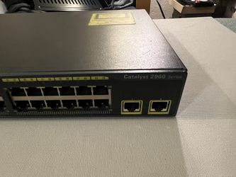 Cisco WS-C2960-24-TT 24 Port 10/100Base-T Fast Ethernet Switch