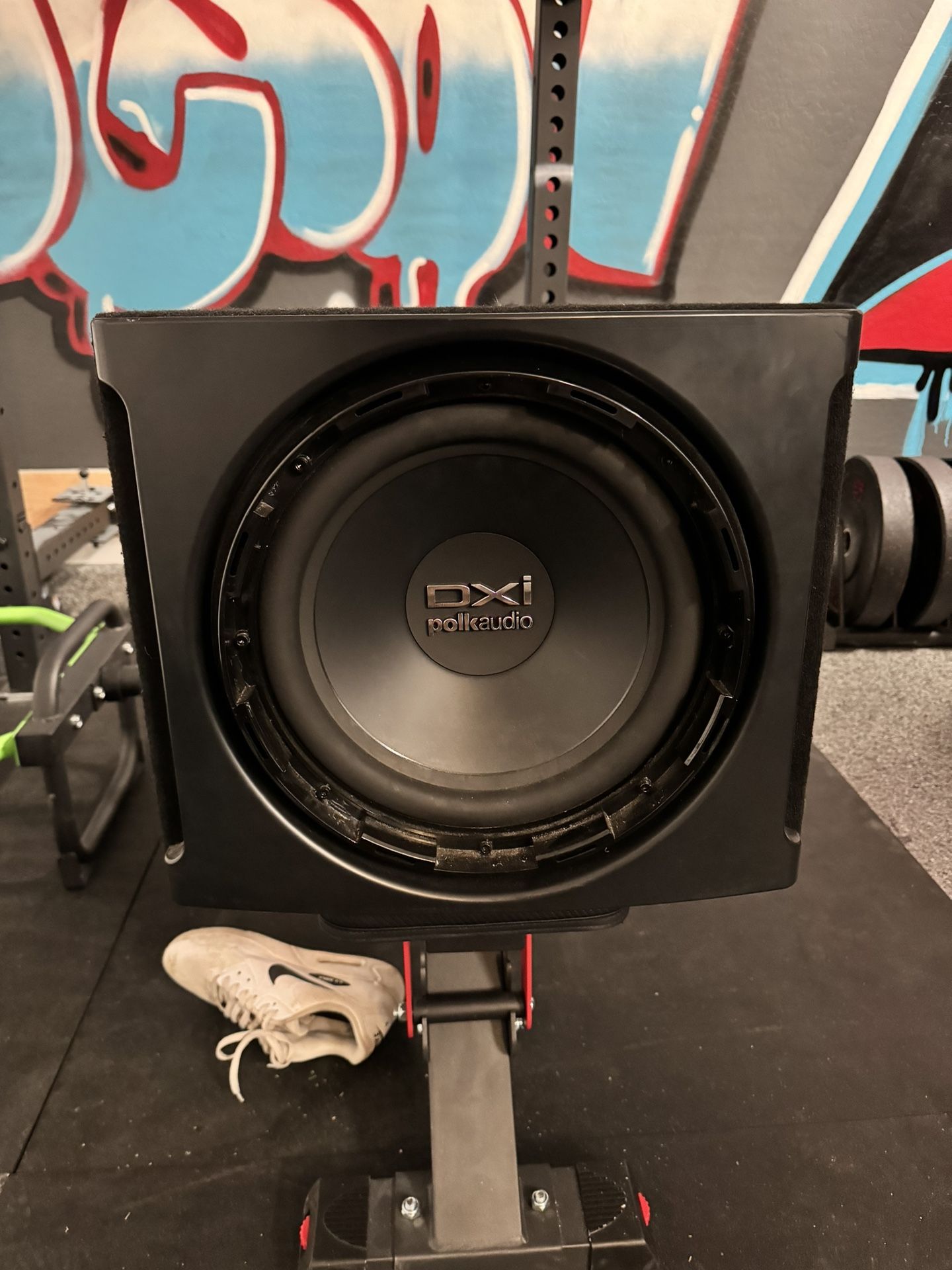 Polk audio Car sub 