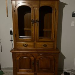 Cabinet- Good Condition! 