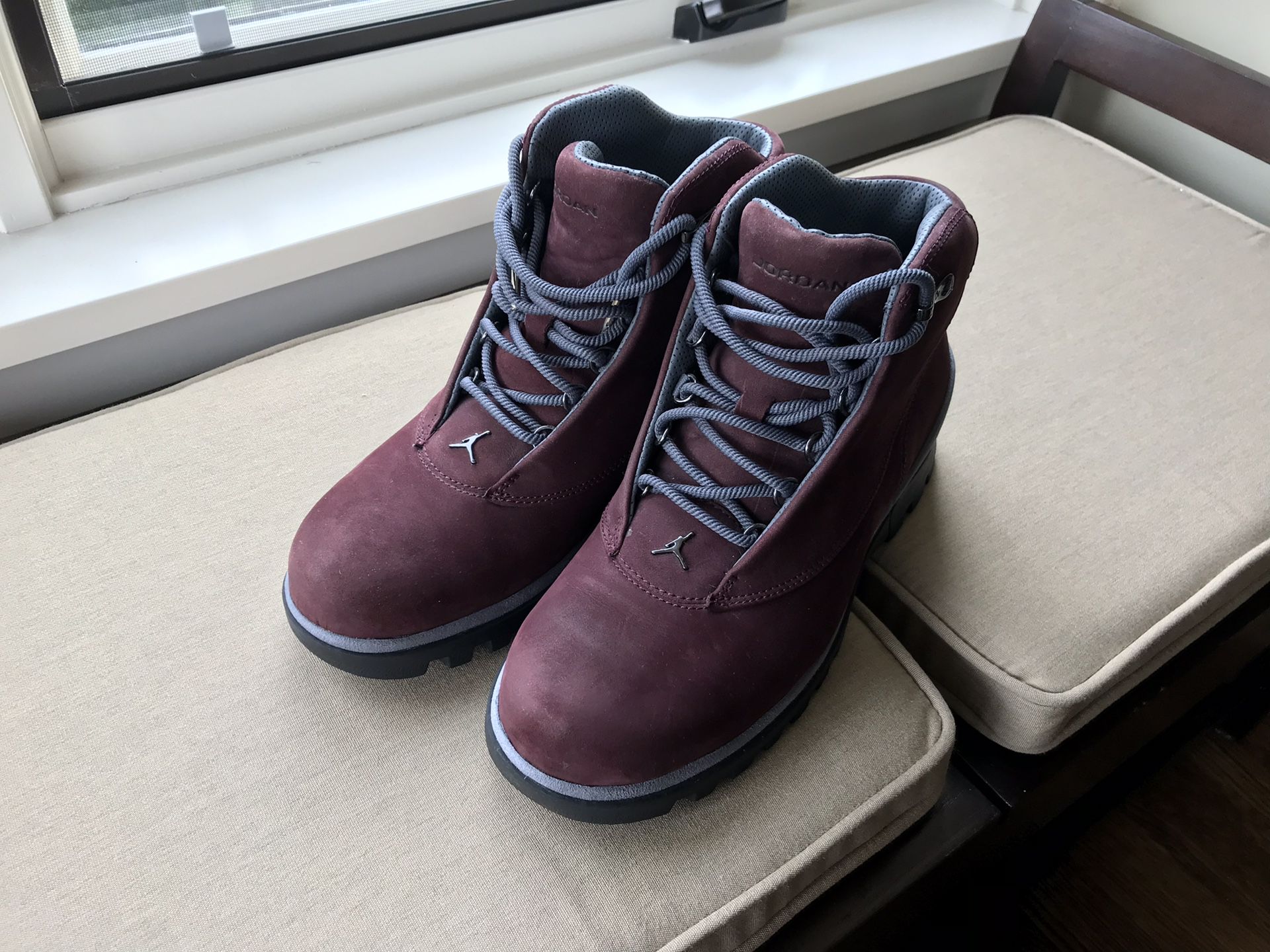 Jordan DS 2 Clean Boots model# 313509-601